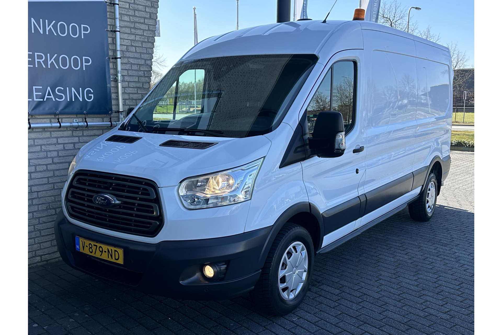 Ford Transit 350 2.0 TDCI L3H2*A/C*NAVI*HAAK*CRUISE*CAMERA*